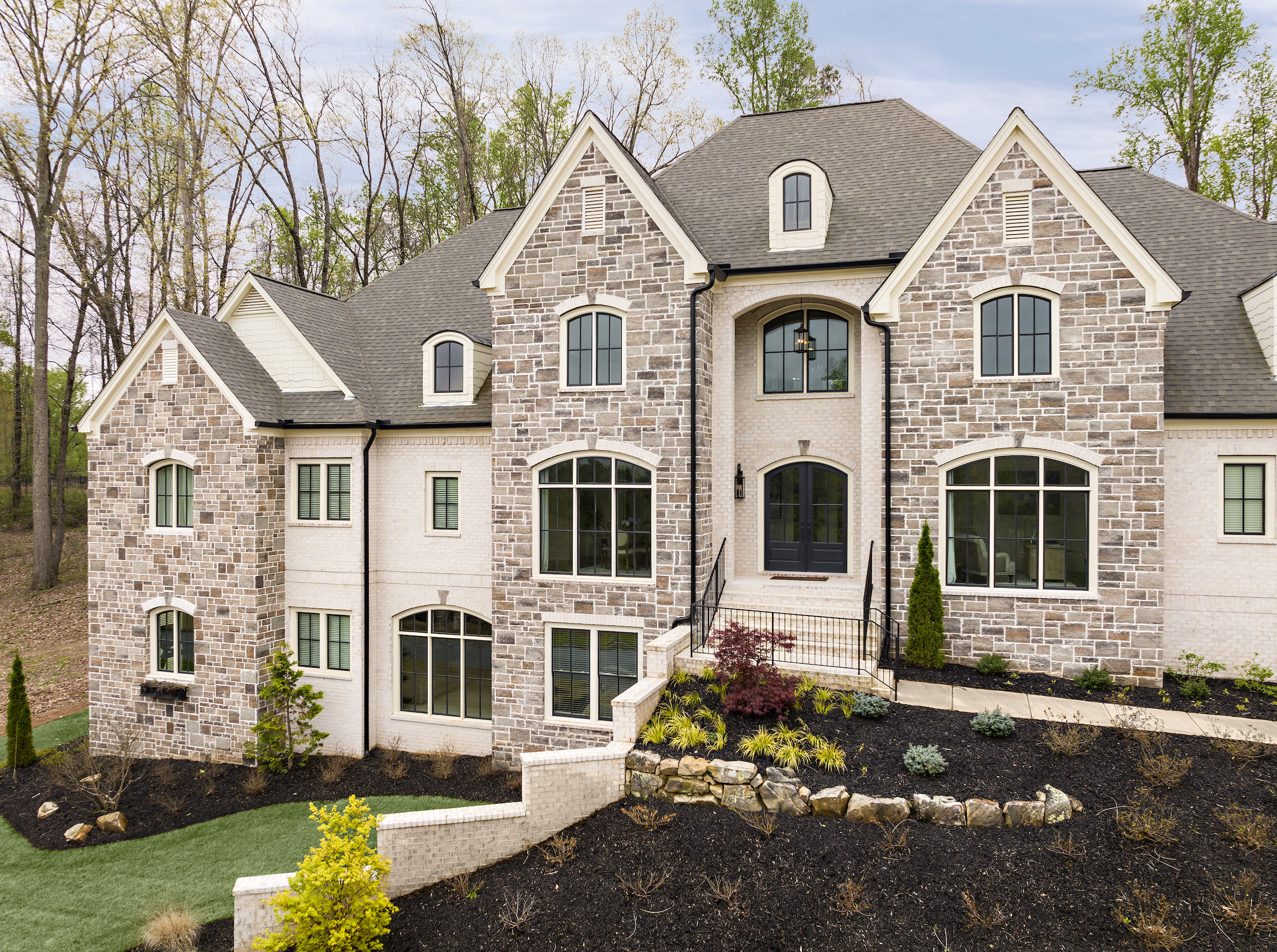 Private residence finished with a custom blend of Waterford Stone and Kensley Stone.