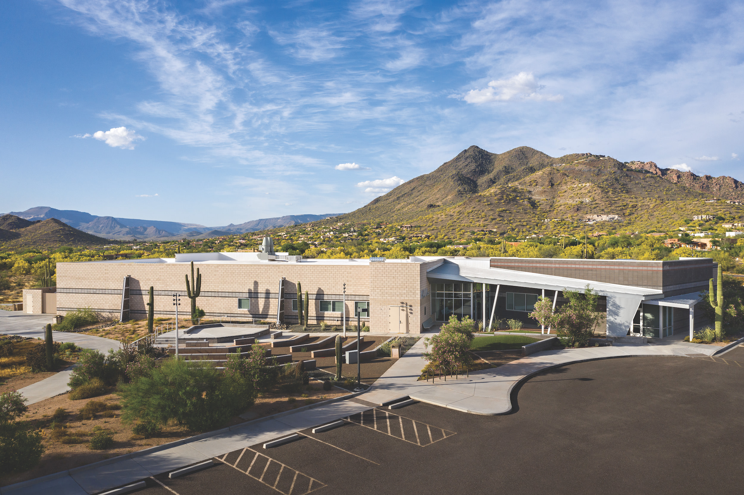 Paradise Valley Community College in Scottsdale, AZ built using Mesastone.